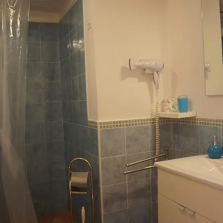 Bed & Breakfast Farorientale Santa Lucia (Sardinia)