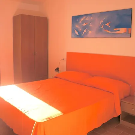 Bed & Breakfast Farorientale Santa Lucia (Sardinia)