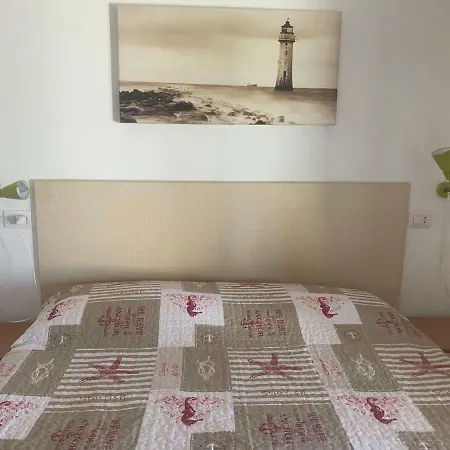 Bed and breakfast Farorientale Santa Lucia (Sardinia)