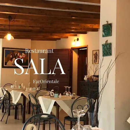 Farorientale Alojamento de Acomodação e Pequeno-almoço Santa Lucia (Sardinia)